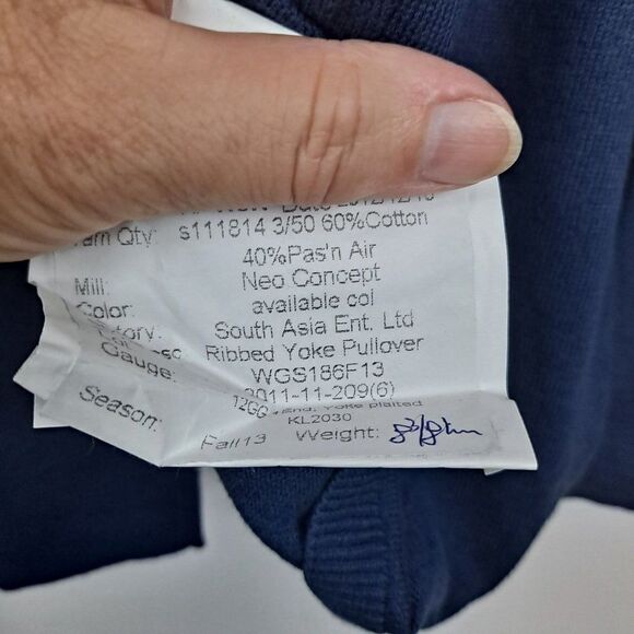 Gap Ladies Ribbed Yoke Sweater  NWOT - Picture 6 of 10